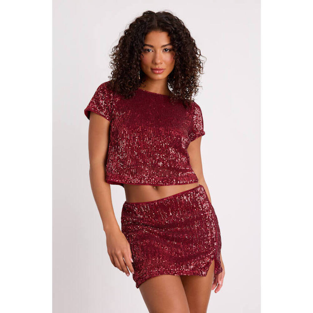 Lulus Isotta Burgundy Sequin Short Sleeve Crop Top Red - Size M
